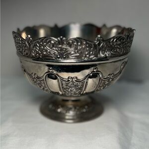 Vintage Japanese Repousse Silver Plate Round Footed Pedestal Compote Bowl 5"